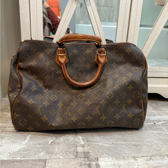 Louis Vuitton Handbags - Louis Vuitton speedy 35 vintage top handle shopper tote monogram authentic